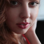 valery-leche-pop-of-color-metart_09
